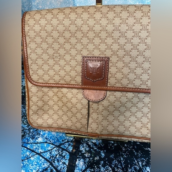 CELINE Crossbody Bag Beige & Brown leather & Textile -Pristine inside & Out - Picture 3 of 16